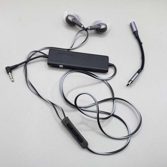 Bose Model QC20i Headphones